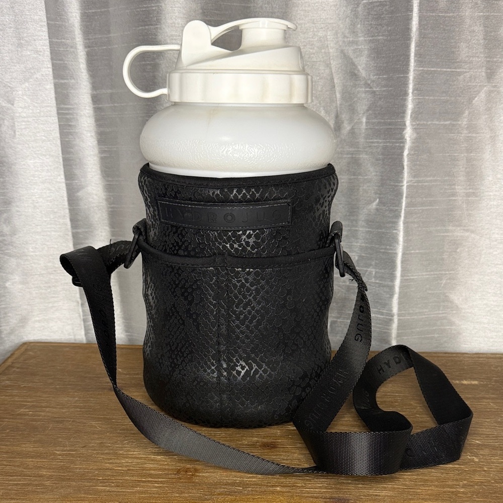 OG HydroJug 73oz Neoprene Snakeskin Print Sleeve Lid & Straw Running Training